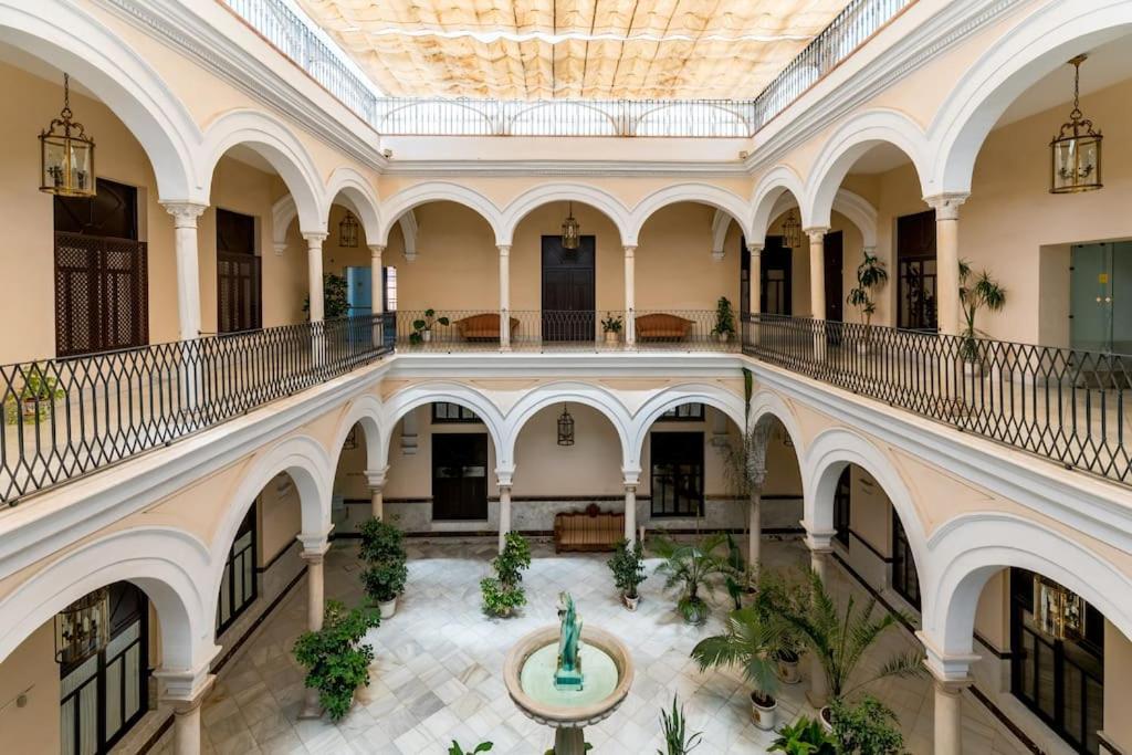 Apartamentos Rg, San Vicente 22 Sevilla Dış mekan fotoğraf
