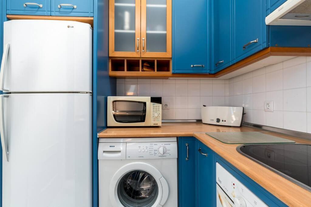 Apartamentos Rg, San Vicente 22 Sevilla Dış mekan fotoğraf