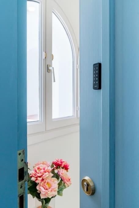 Apartamentos Rg, San Vicente 22 Sevilla Dış mekan fotoğraf