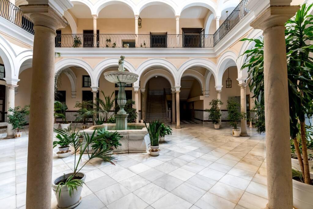 Apartamentos Rg, San Vicente 22 Sevilla Dış mekan fotoğraf