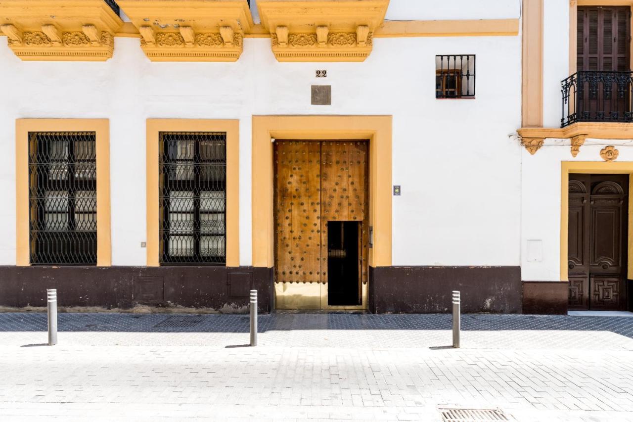 Apartamentos Rg, San Vicente 22 Sevilla Dış mekan fotoğraf